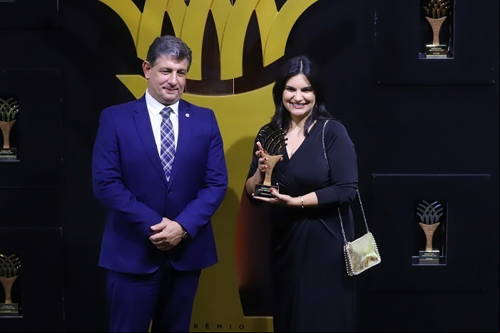 Daniel Carrara e Camila Marconato